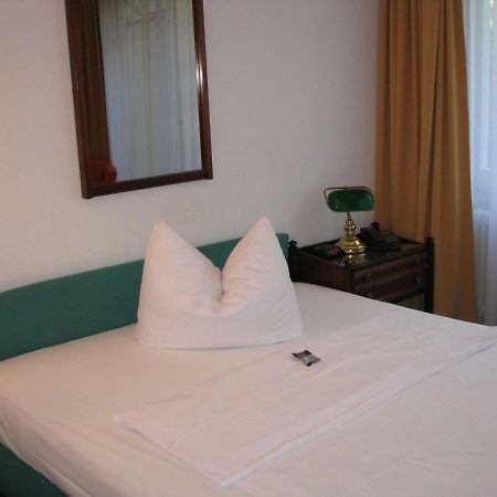 Hotel Haus Bismarck Берлин Экстерьер фото