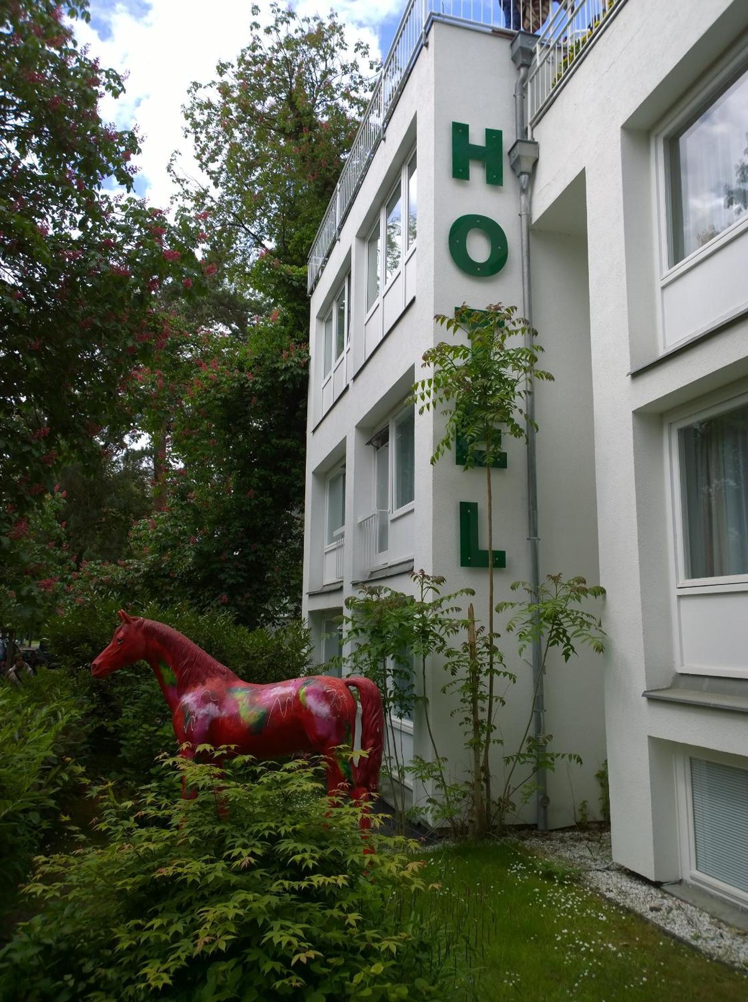 Hotel Haus Bismarck Берлин Экстерьер фото